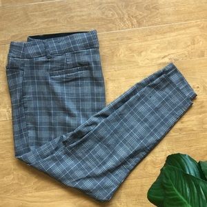 Gray patterned dress pants